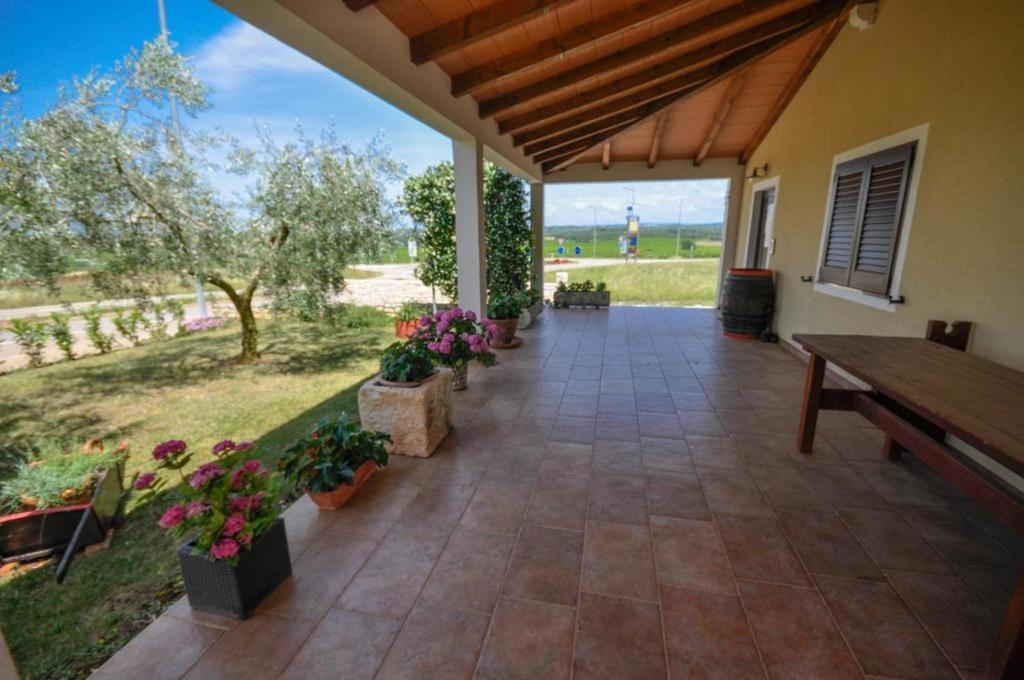 Angela Apartman Novigrad Istria Kültér fotó