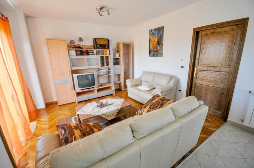 Angela Apartman Novigrad Istria Kültér fotó
